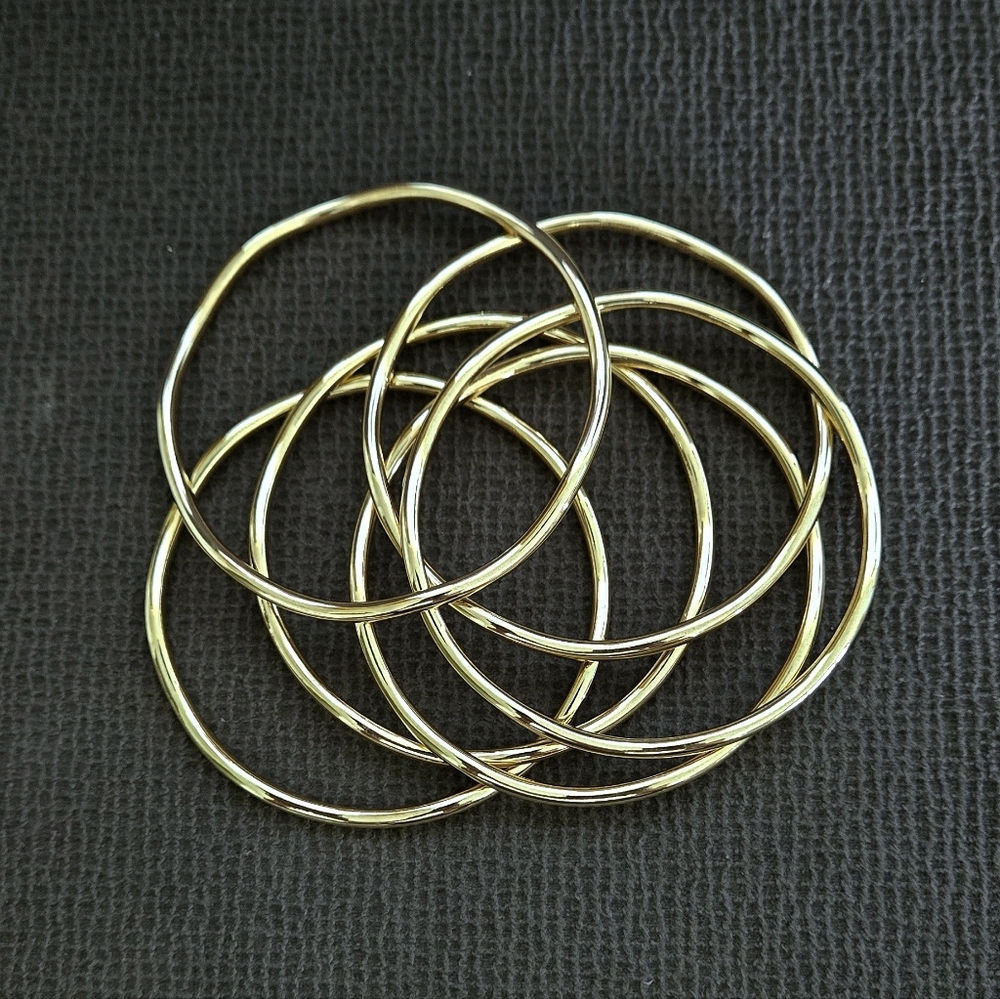 House🏠 of Harlow 1960 Set of Six6️⃣, Thin, Wavy🌊, Gold💛 Bangle Bracelets - Picture 13 of 15